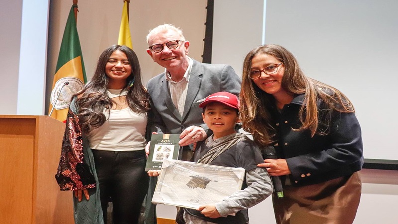 Cundinamarca lanza su primera guía de aves