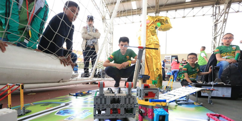 SanRafabots de Tenjo, campeón del Torneo FIRST Lego Leage




