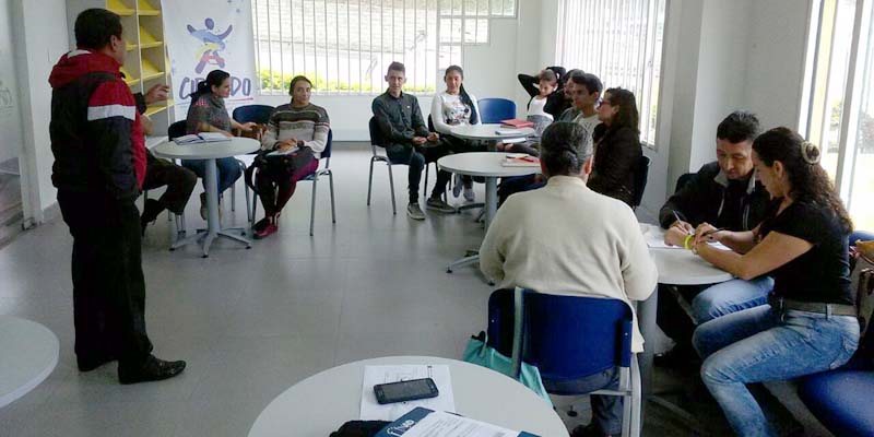 Trescientos cundinamarqueses cursan diplomado sobre empresarismo













































format=