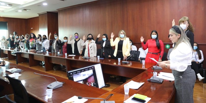 Posesionan a las 25 nuevas representantes del Consejo Departamental de Mujer y Género








