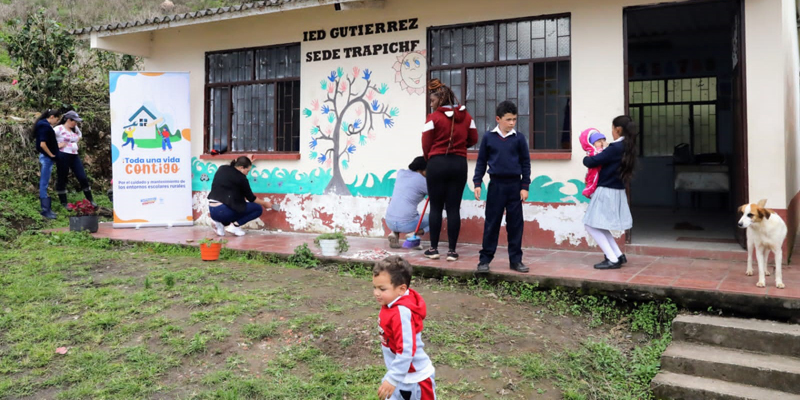 El programa ‘Toda una vida contigo’ llega a las IED rurales del municipio de Gutiérrez












