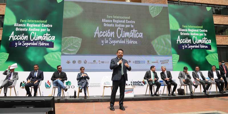 Cundinamarca, Boyacá, Tolima, Meta, Huila y Bogotá, firman compromiso con recursos hídricos y cambio climático











