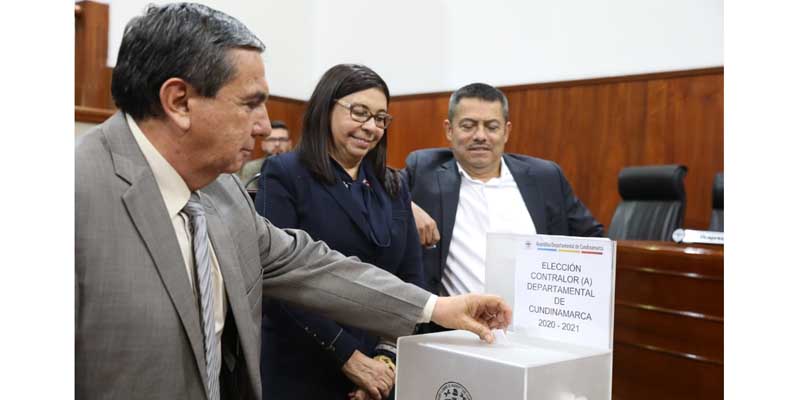 Édgar Sierra Cardozo nuevo Contralor Departamental de Cundinamarca








