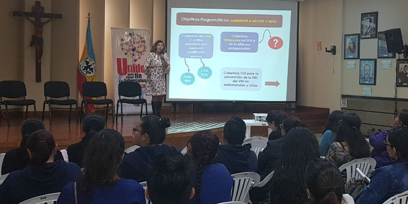 Cundinamarca se prepara para manejo de respuesta inmediata ante VIH y tuberculosis

























































































