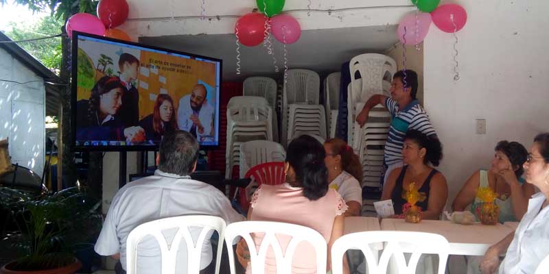 El plan Soy Padrino, muestra de un gobierno cercano a los educadores 