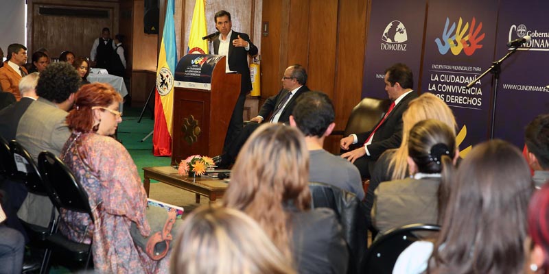 LÍDERES SOCIALES IMPULSARÁN LA PAZ DESDE LOS TERRITORIOS