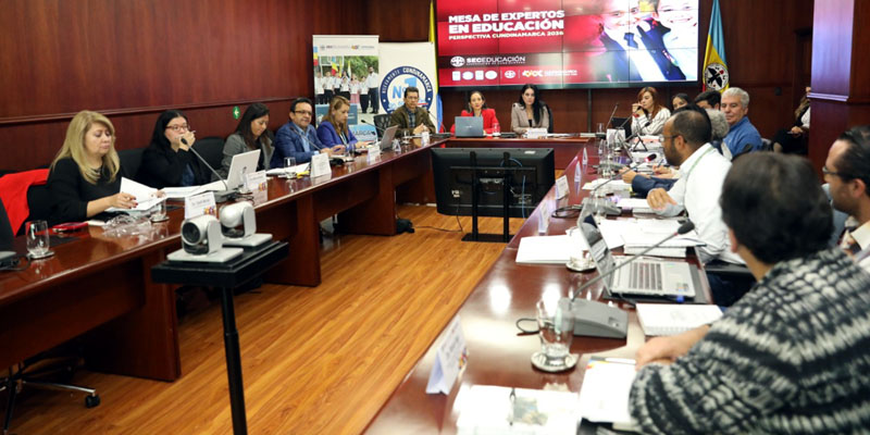 Cundinamarca discute modelo de educación para la generación 2036






















