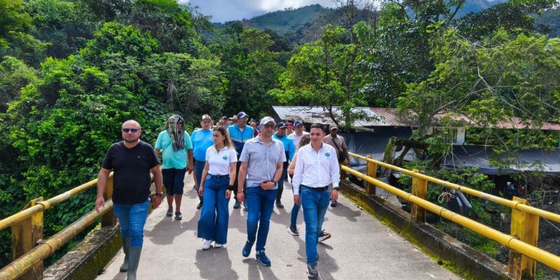Autoridades de Cundinamarca anuncian medidas y estudios para proteger a Arenales y reducir riesgos del río Guacavia