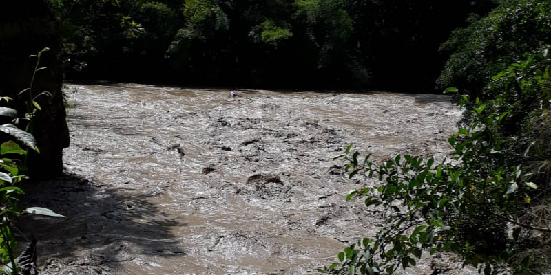 Medidas preventivas por represamiento de ríos en el municipio de El Peñón