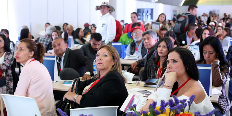 Convocatoria para la obtención de permisos del Invima









































