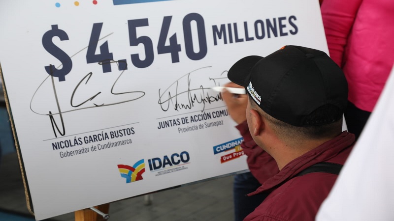 La gira ‘Cosechando ando’ llegó al Sumapaz, con entregas y convenios por $5.900 millones