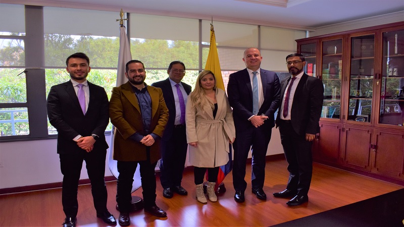 Reunión Estratégica entre IGAC y la Agencia Catastral de Cundinamarca
