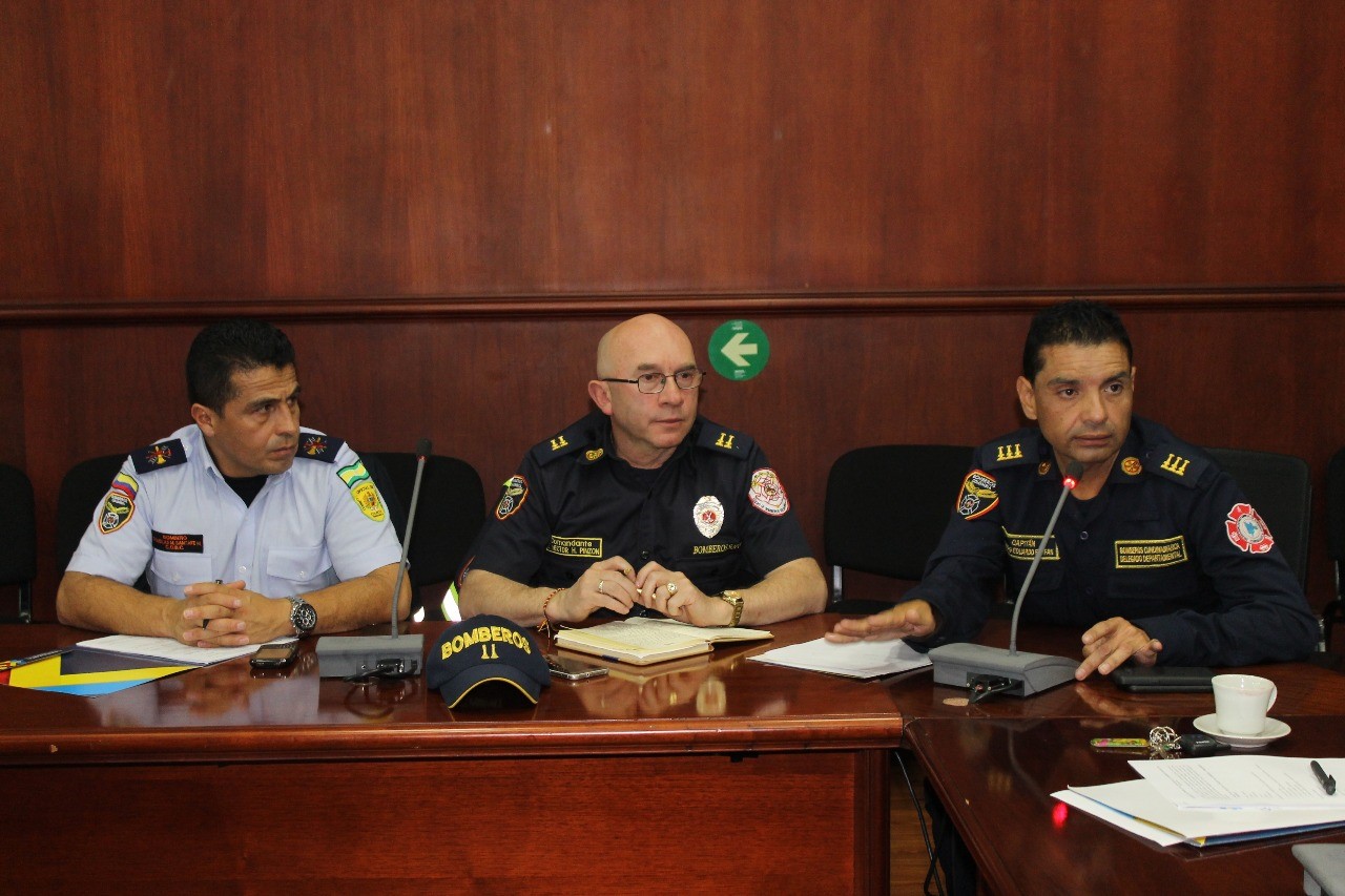 Se oficializa la junta departamental de Bomberos