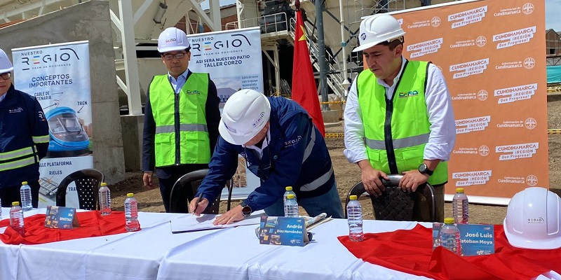 Regiotram no se detiene, inician formalmente las obras en el patio taller El Corzo