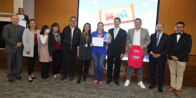 Ceremonia de reconocimientos a las instituciones amigas de la mujer y la infancia

