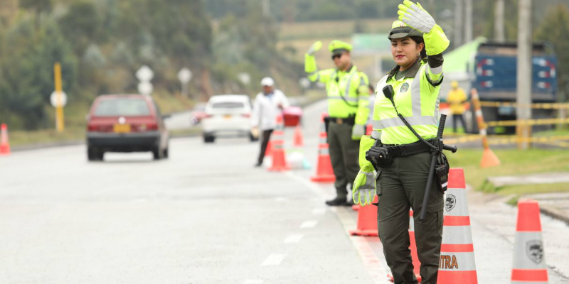 Puente festivo del Corpus Christi seguro en las vías cundinamarquesas