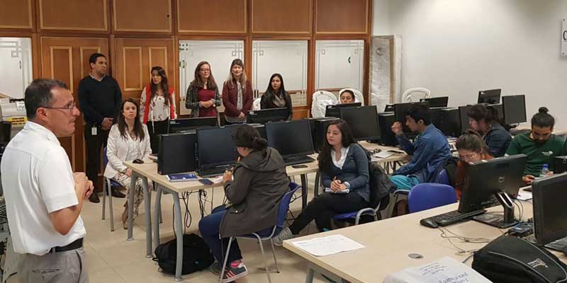 Jóvenes chilenos visitan Cundinamarca y se capacitan en gobierno electrónico
