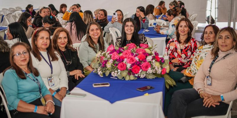 Gobernación de Cundinamarca celebra a sus madres servidoras con gratitud y reconocimiento
