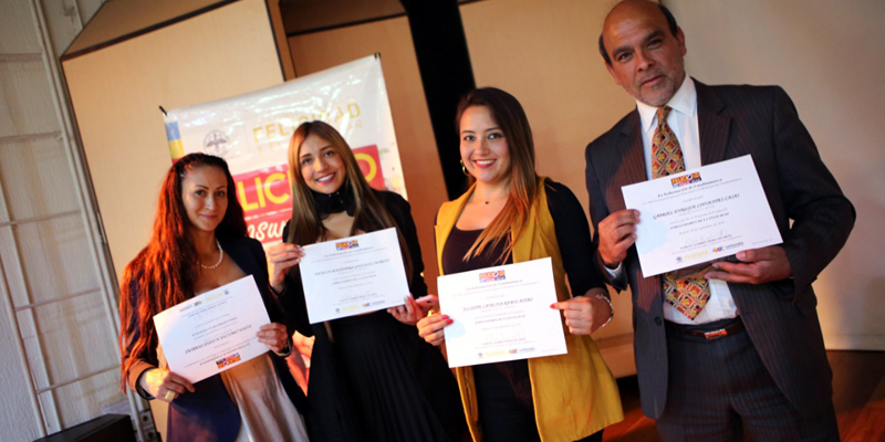 Graduados 127 nuevos Embajadores de la Felicidad del SENA Cundinamarca

































