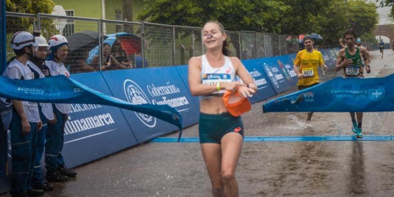 El puertorriqueño Héctor Pagán y la colombiana Alexandra Aldana se coronan campeones de la segunda edición de la Media Maratón de Cundinamarca, en Girardot