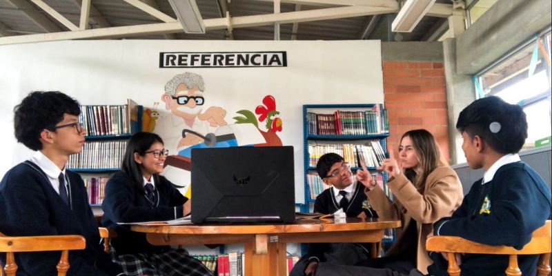 Más de 5.200 estudiantes con discapacidad reciben atención especializada en Cundinamarca