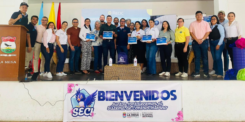 Cundinamarca impulsa la gestión pública en conversatorios de buenas prácticas

