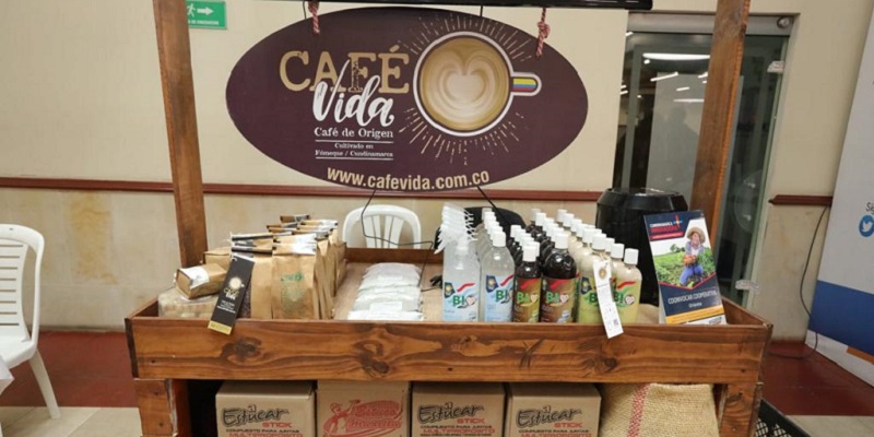 Cundinamarca gradúa en innovación y producción agropecuaria a 271 empresas y asociaciones provinciales