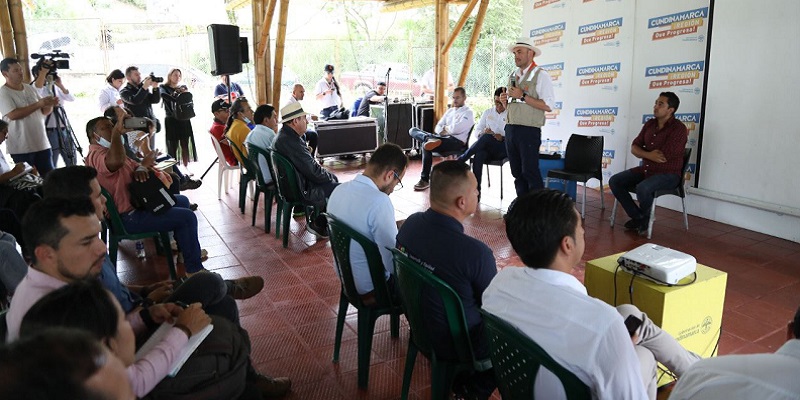 $20.000 para obras adicionales del Tercer Carril Bogotá-Girardot







