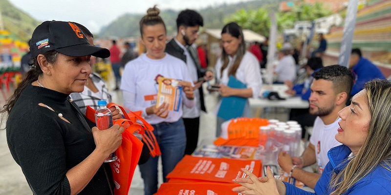 Imagen: La Feria de servicios de la Gobernación de Cundinamarca se tomó a Cabrera