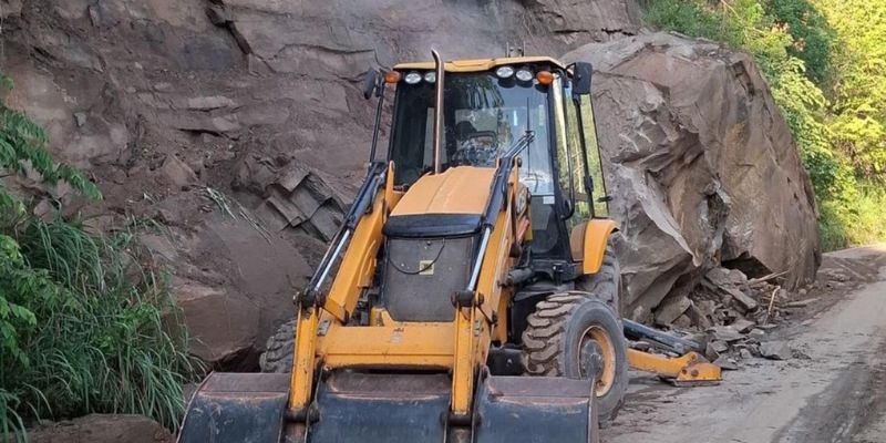 Paso a un carril en el corredor Boquerón – Pandi por hundimiento de la vía tras creciente del río Sumapaz