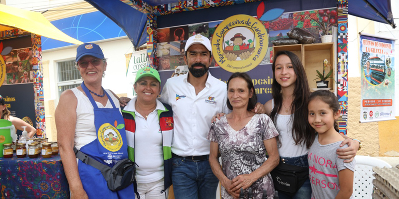 Más de $100 millones en ventas de mercados campesinos en Festival ‘A vuelo de cóndor’