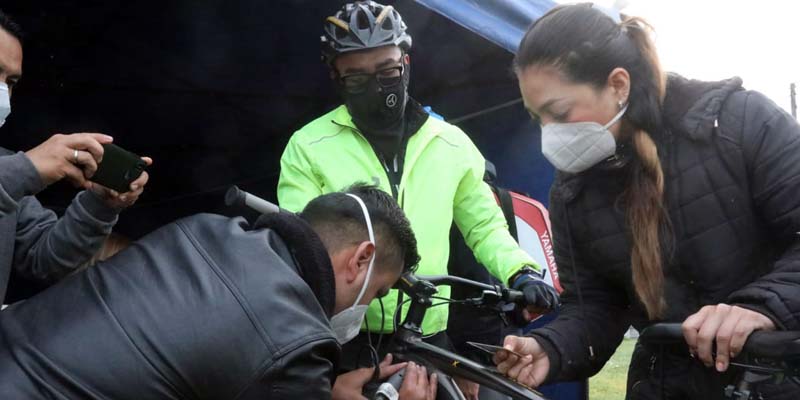 En las vías de Cundinamarca, “Marca tu Bici”


