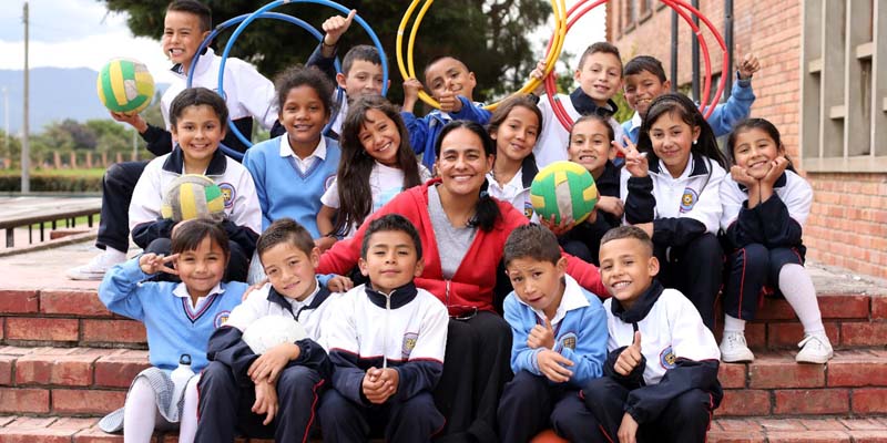 Plan de estímulos e incentivos para los docentes por más de $1.200 millones









