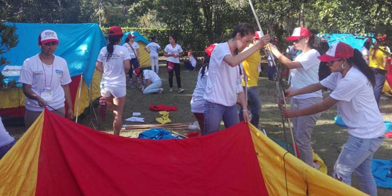 Comenzó el primer campamento de inmersión en inglés 































