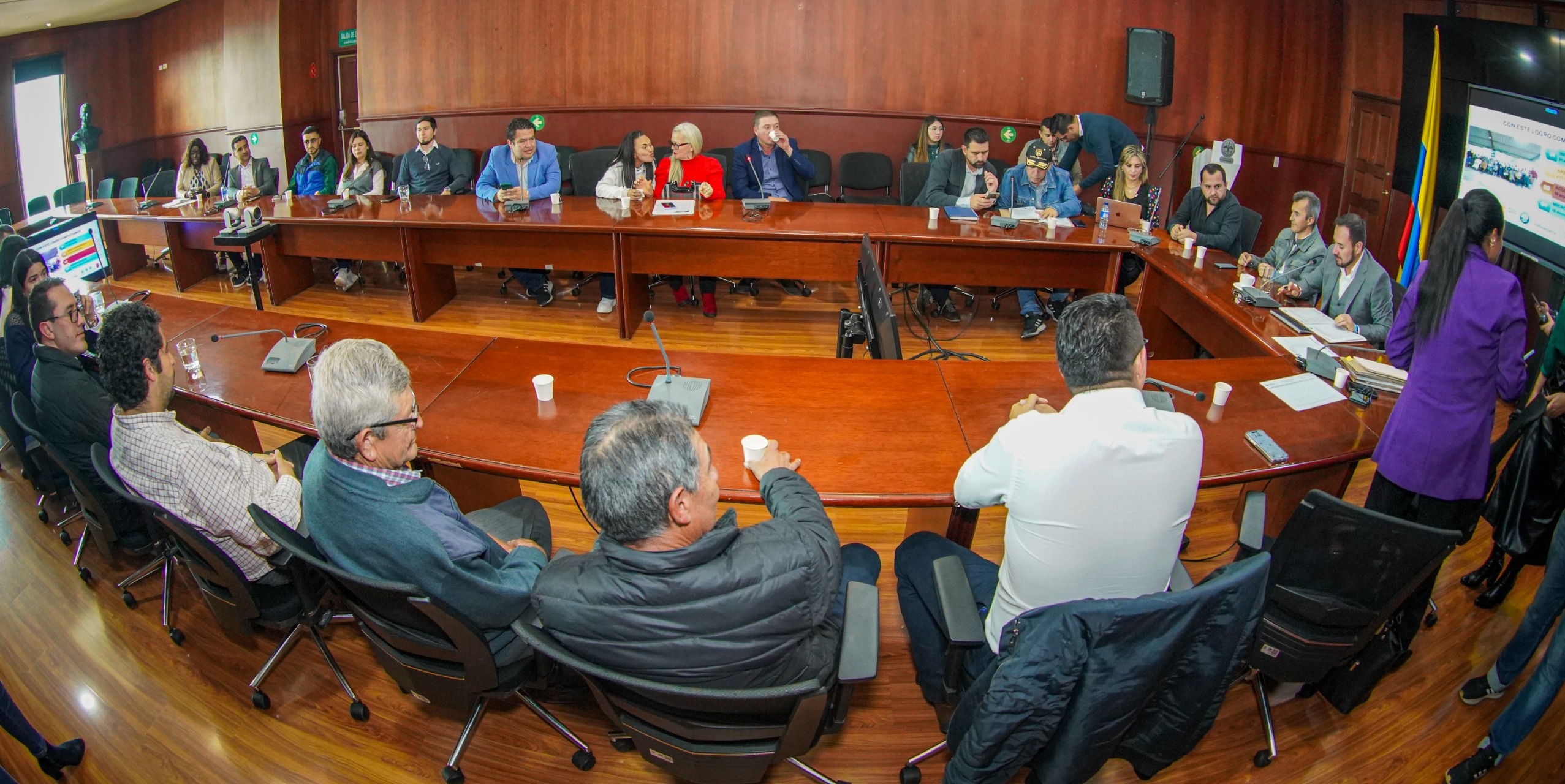 Gobernación impulsa proyectos clave de conservación ambiental en Cundinamarca

