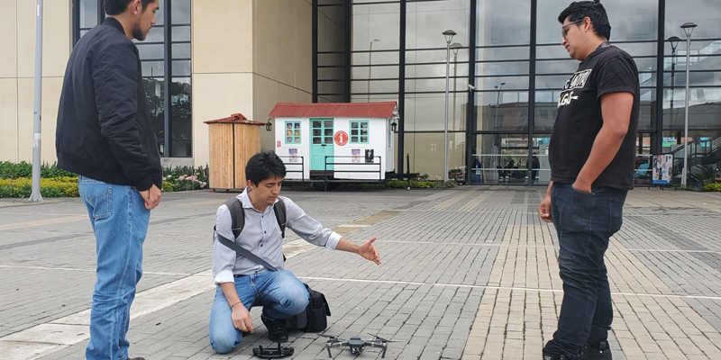 Misión Dron 3D se tomó a Cajicá