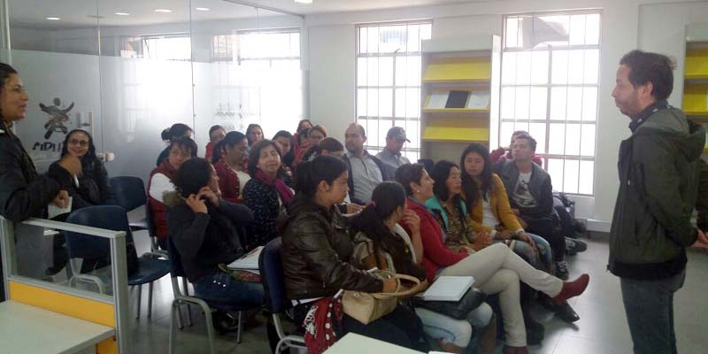 Trescientos cundinamarqueses cursan diplomado sobre empresarismo














































