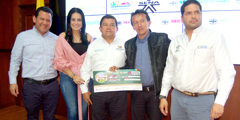 $300 millones para los mejores proyectos pedagógicos productivos de Cundinamarca



















