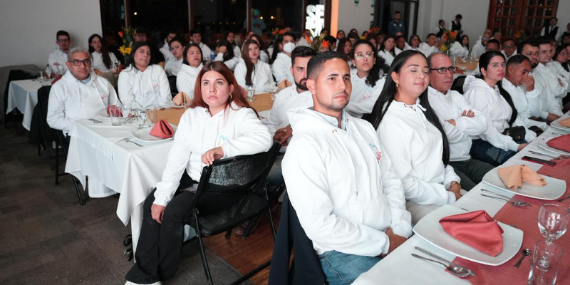 Gobernador Jorge Rey consolida atención médica 24 horas en 64 municipios con más de 195 profesionales de salud en el programa Médico en tu Territorio