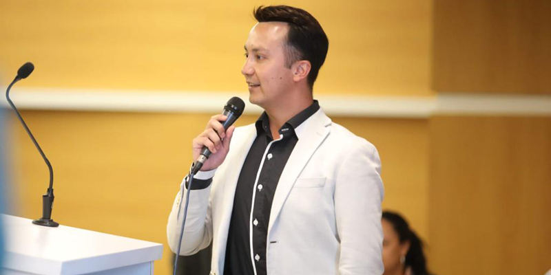 El empresario Mario Hernández compartió su experiencia de éxito con los emprendedores de Cundinamarca