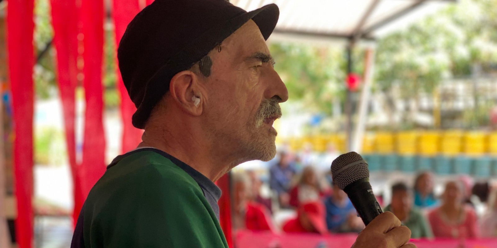 Adultos mayores y funcionarios del CBA de Arbeláez compartieron en una jornada de alegría y compañerismo 




