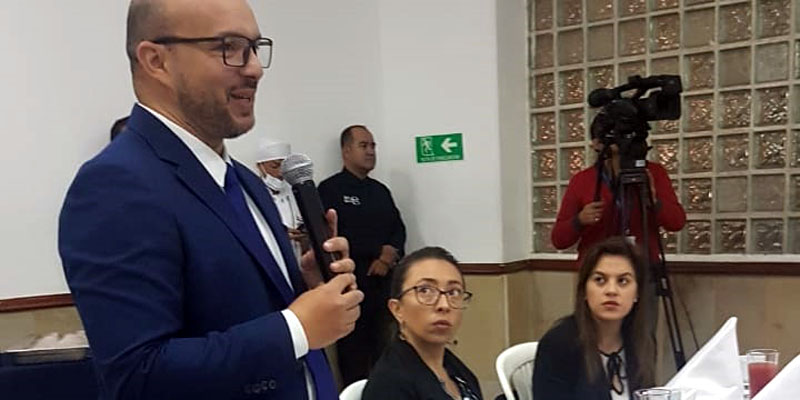 Expertos, universidades y entidades del orden nacional aportaron a Mesa sectorial de la Secretaría de la Función Pública 

