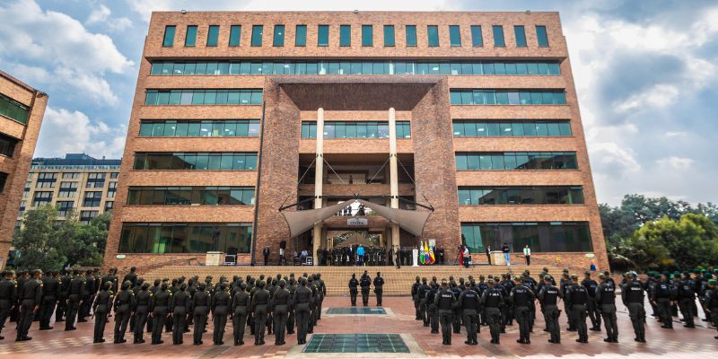 Se incorporan más de 300 policías para mejorar la seguridad en Cundinamarca