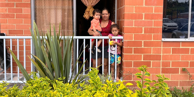 Podemos Casa entregó 14 nuevas viviendas en Villeta
