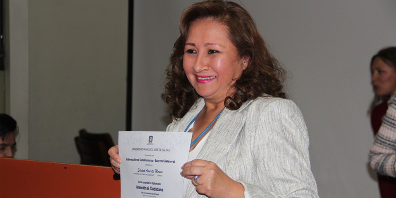 Reconocimiento a funcionarios del programa ‘Cundinamarca a su servicio’




















