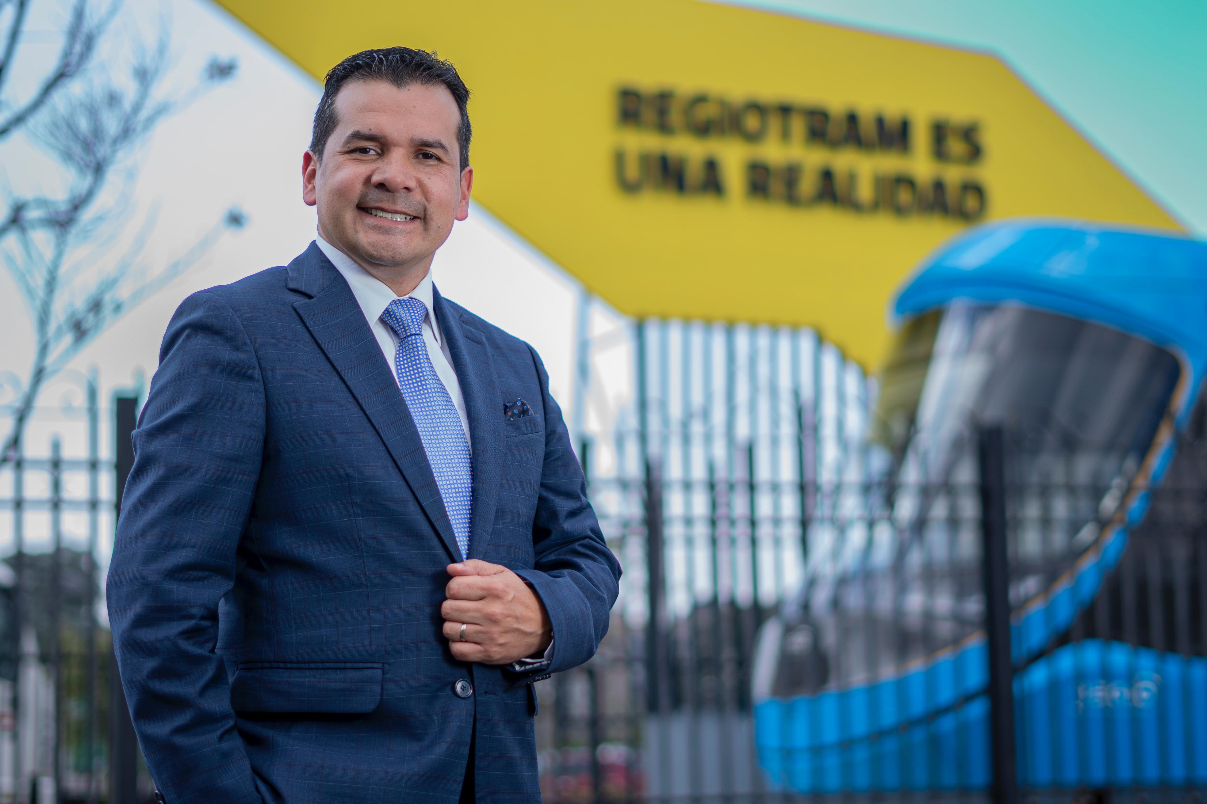 Orlando Santiago Cely, nuevo gerente de la EFR

