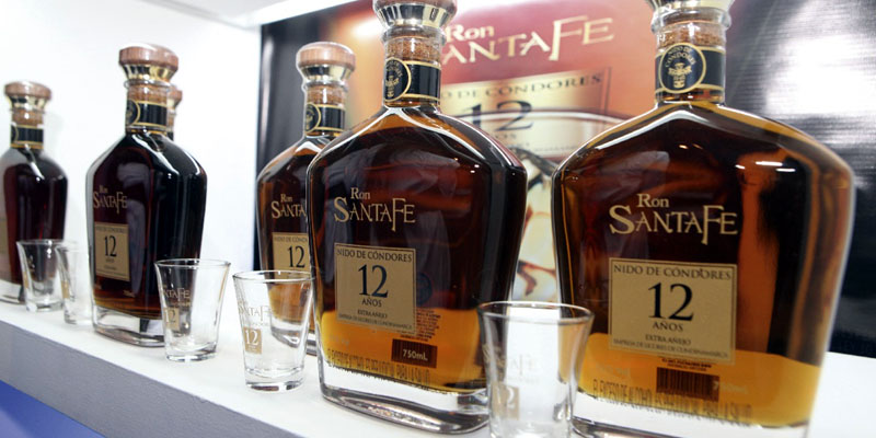 Medalla doble oro al Ron Santafé Nido de Cóndores 12 años, un premio a la excelencia y a la calidad

