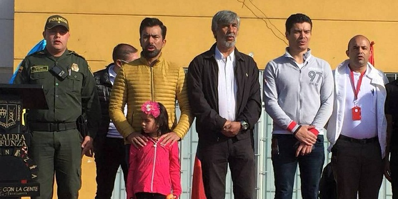 Gobernador Rey ejerció su derecho al voto























