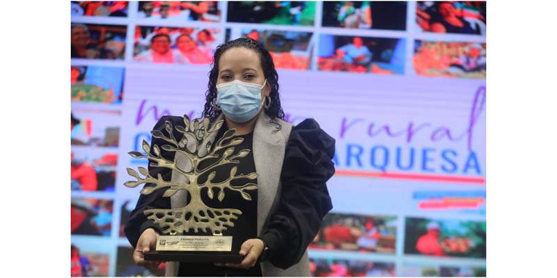 Magaly Montero primera ganadora del Premio a la Mujer Rural Cundinamarquesa Resiliente 2020