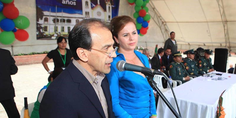 CENTRO INTERACTIVO EN NUEVAS TECNOLOGÍAS DE LA INFORMACIÓN EN GACHETÁ